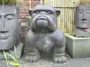 Product image 1 of the product “sitzende Bulldogge ca 115cm, Steinguss hohl. ”