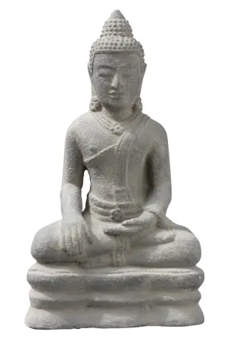 Artikelbild des Artikels “Sitzender Buddha, laotisch, aus gegossenem Lavastein, handgefertigt und gefärbt, 16x11x30 cm “