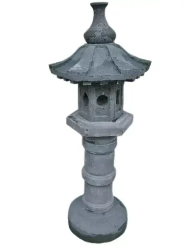 Product image of the product “Japanese stone lantern model Kasuga, 150 cm H ”