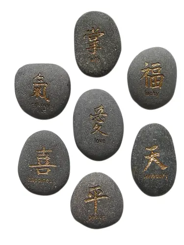 Artikelbild des Artikels “Glücksstein - 7er-Set Chinesisches Zeichen, grau / gold, deutscher Text |Natur “
