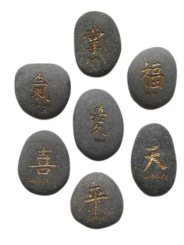 Artikelbild des Artikels “Glücksstein - 7er-Set Chinesisches Zeichen, grau / gold, englischer Text |Natur “