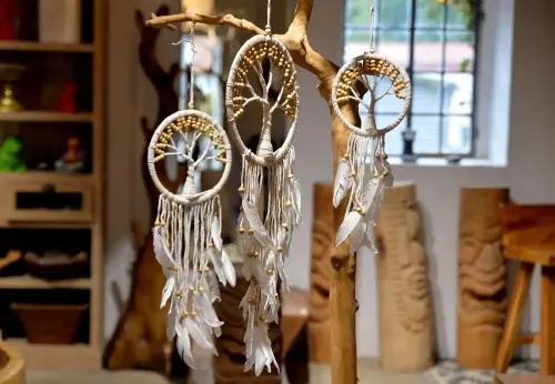 Product image of the product “Dreamcatcher, tree of life in white, 12 cm ”