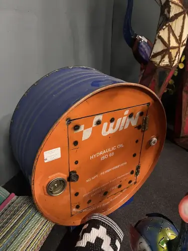 Artikelbild des Artikels “Fass zur Aufbewarung mit Tür, 65 cm, blau-orange “