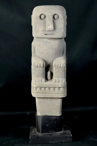 Artikelbild des Artikels “Statue, primitiv, 33 cm “