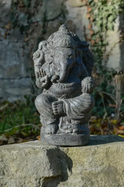 Product image 1 of the product “Seated Ganesha, 30 cm H ”