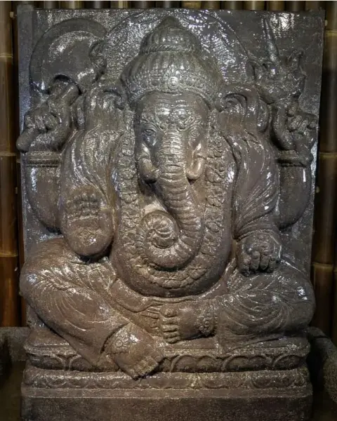 Artikelbild 1 des Artikels “Ganesha-Relief als Wasserspiel, 120 cm “