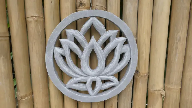 Artikelbild 2 des Artikels “Lotus - Plaque - Lotus Blume, Ø 30cm | Steinguss “