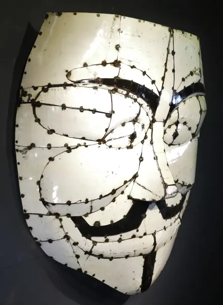Artikelbild 2 des Artikels “Große Maske 
