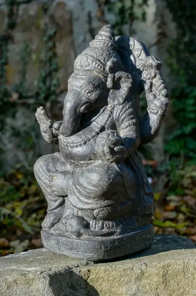 Product image 2 of the product “Seated Ganesha, 30 cm H ”