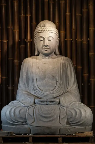 Product image 6 of the product “Seated Buddha, Japanese, 155 cm H ”