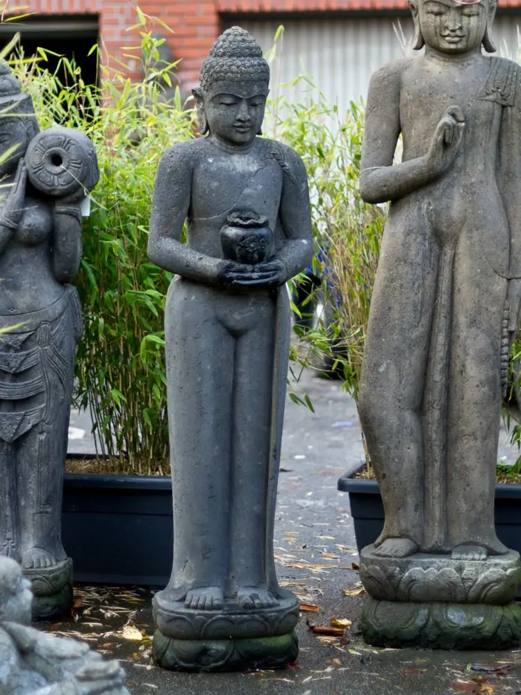Artikelbild 1 des Artikels “Buddha-Figur, stehend, mit Gefäß, 175 cm, antikfinish “