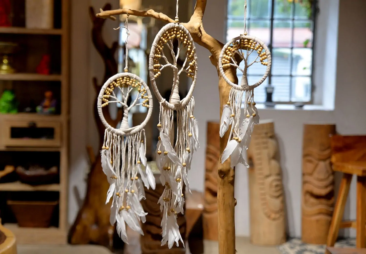 Product image 1 of the product “Dreamcatcher, tree of life in white, 12 cm ”