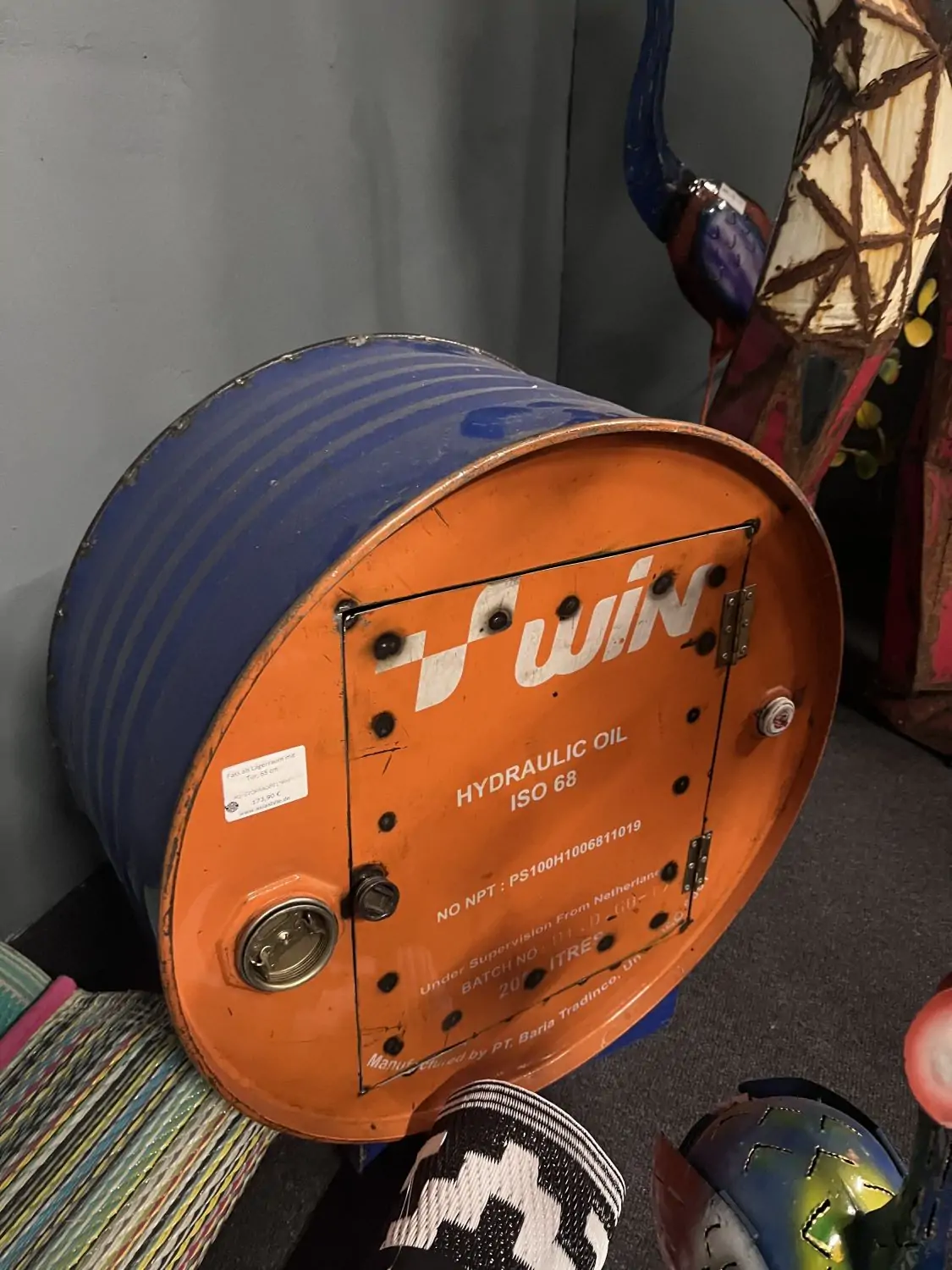 Artikelbild 1 des Artikels “Fass zur Aufbewarung mit Tür, 65 cm, blau-orange “