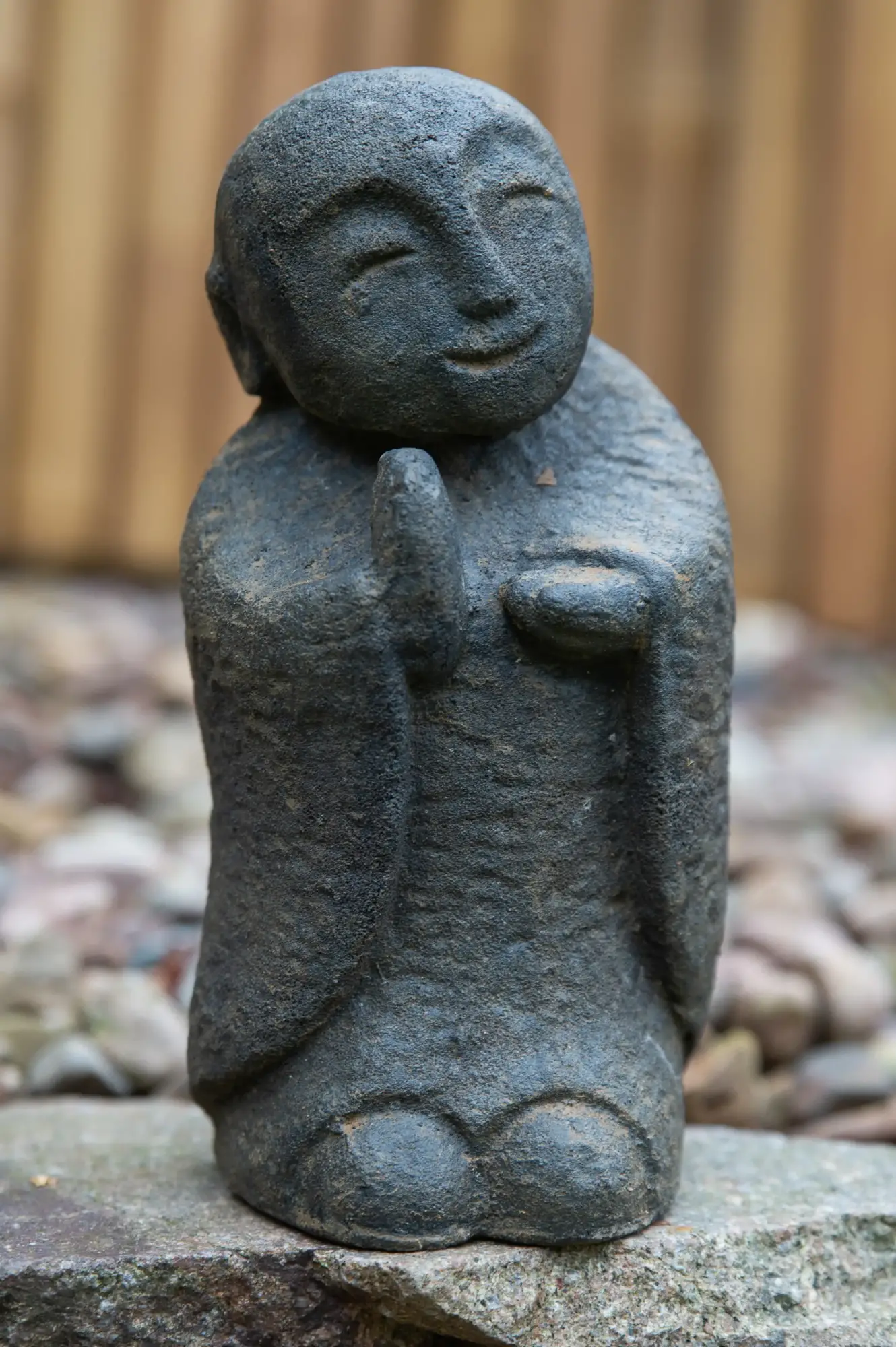Artikelbild 1 des Artikels “Stehender koreanischer Mönch, etwas dicker, ca. 21 cm “