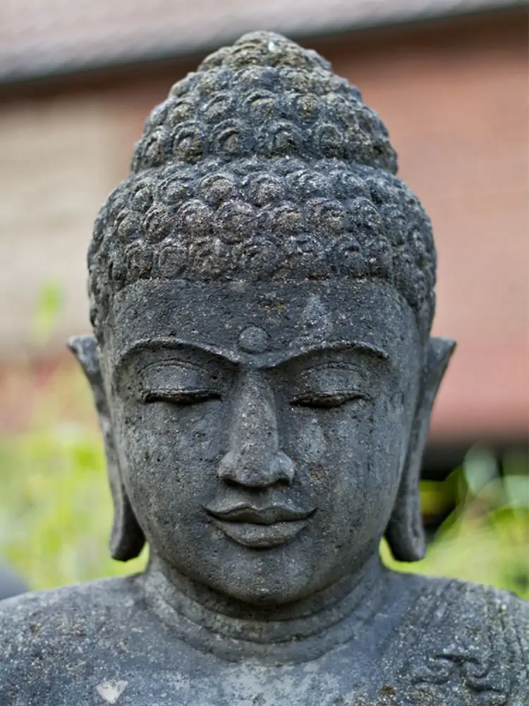 Artikelbild 2 des Artikels “Buddha-Figur, stehend, mit Gefäß, 175 cm, antikfinish “