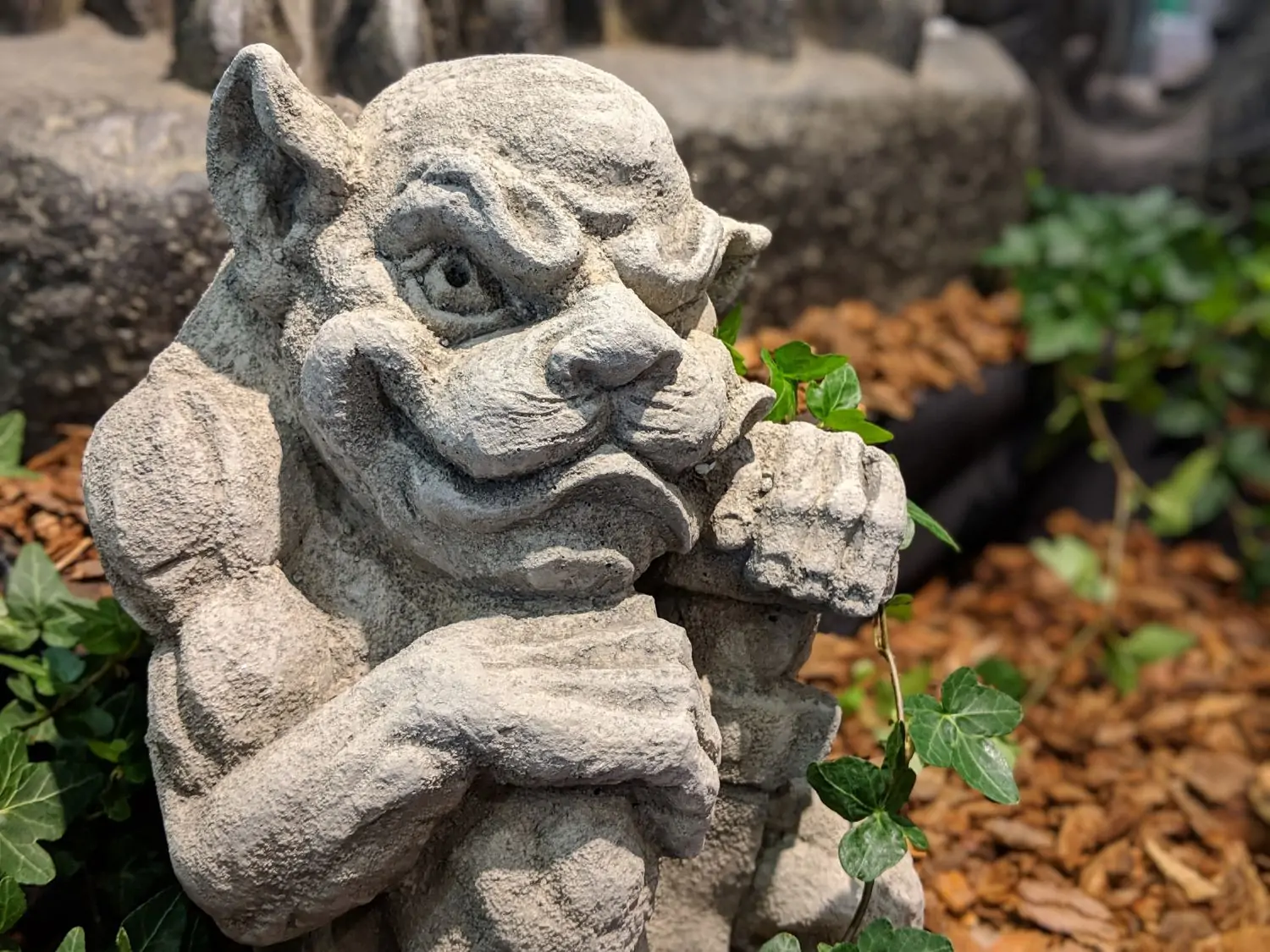Artikelbild 2 des Artikels “kniender Gargoyle, 32 cm “