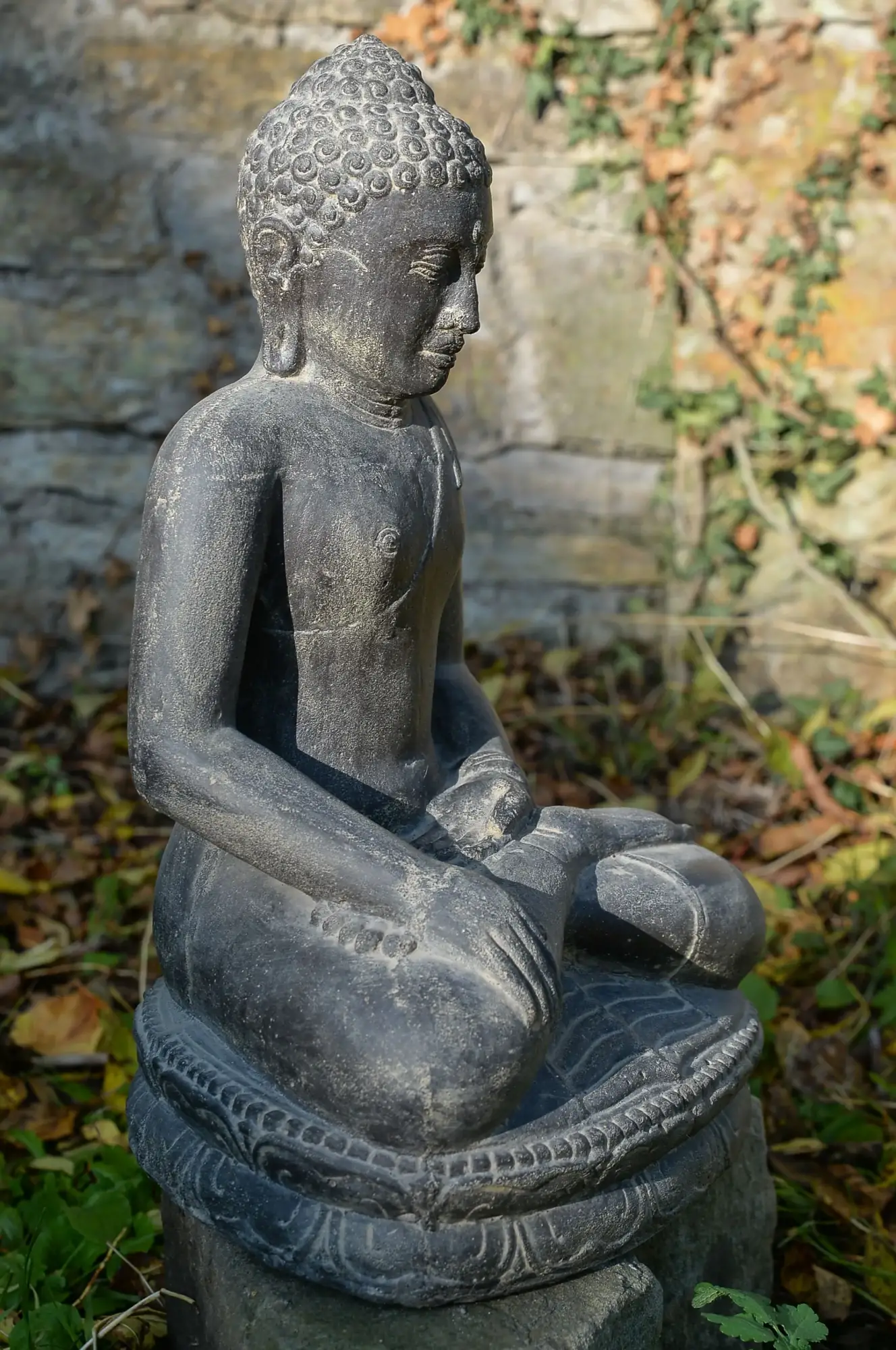 Artikelbild 2 des Artikels “Buddha-Figur, sitzend, „Erdberührung“, indisch, 60 cm “