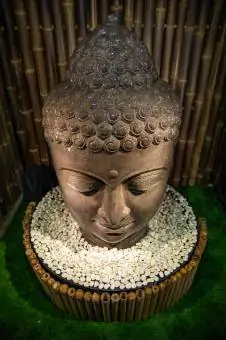 Artikelbild 2 des Artikels “Buddha-Kopf als Wasserspiel, 150 cm “