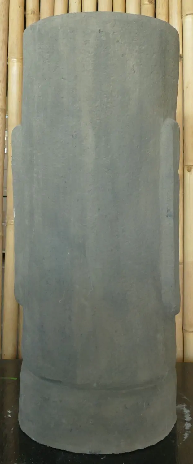 Artikelbild 3 des Artikels “Moai Pflanzgefäß, 80cm hoch “