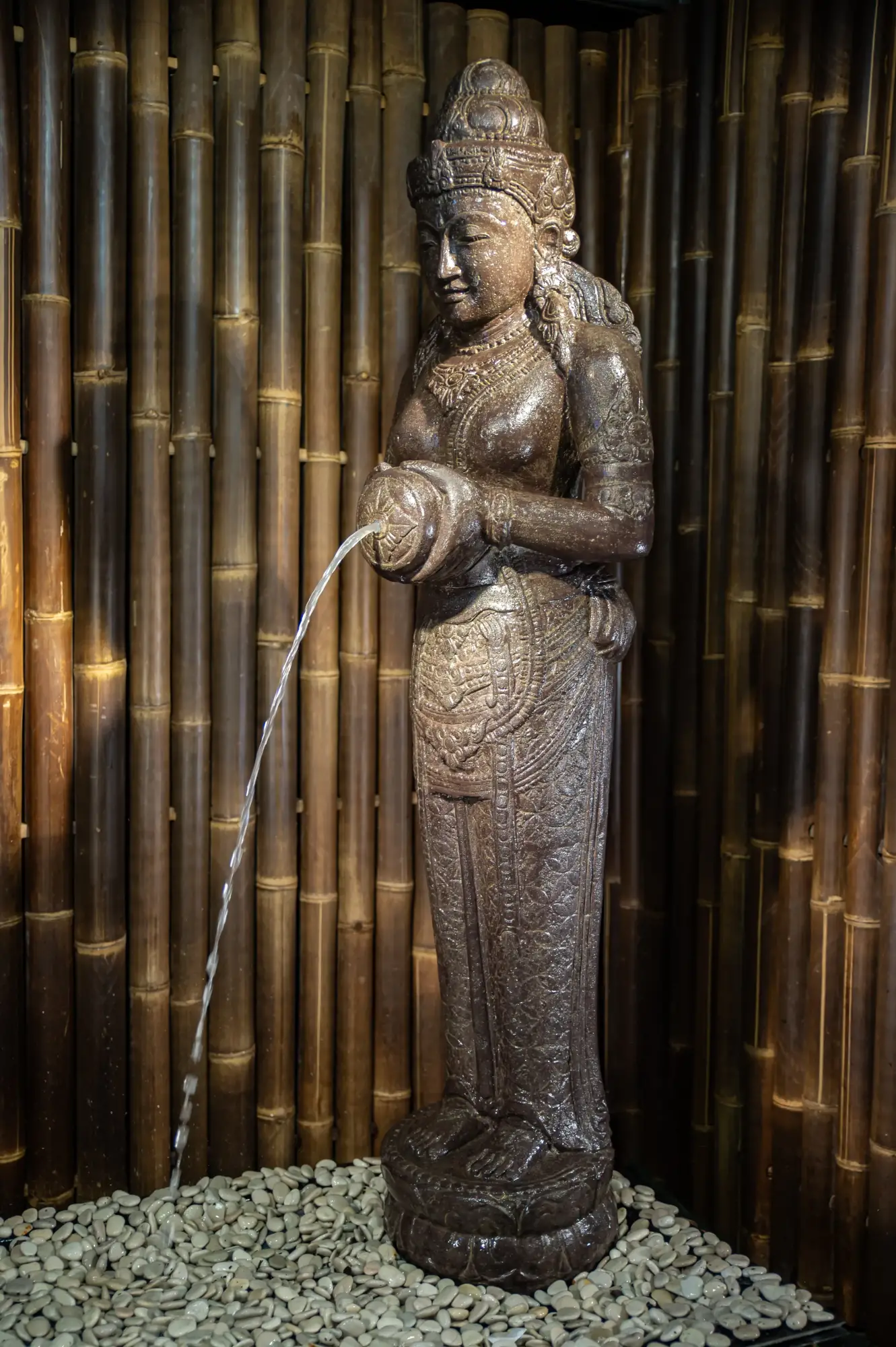 Product image 3 of the product “Standing Dewi Sri as a water feature, 153 cm H ”