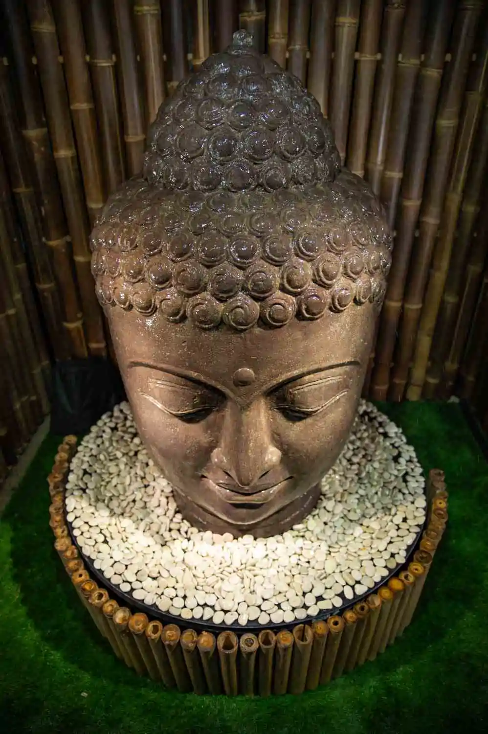 Artikelbild 3 des Artikels “Buddha-Kopf als Wasserspiel, 100 cm “