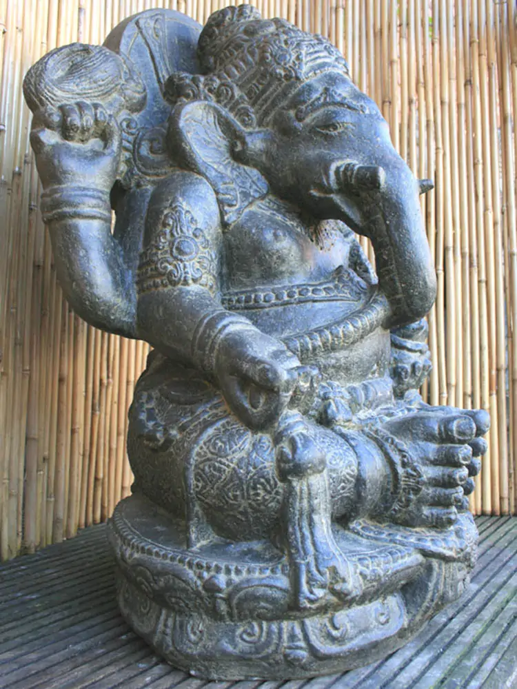 Product image 4 of the product “Seated Ganesha, 70 cm H ”