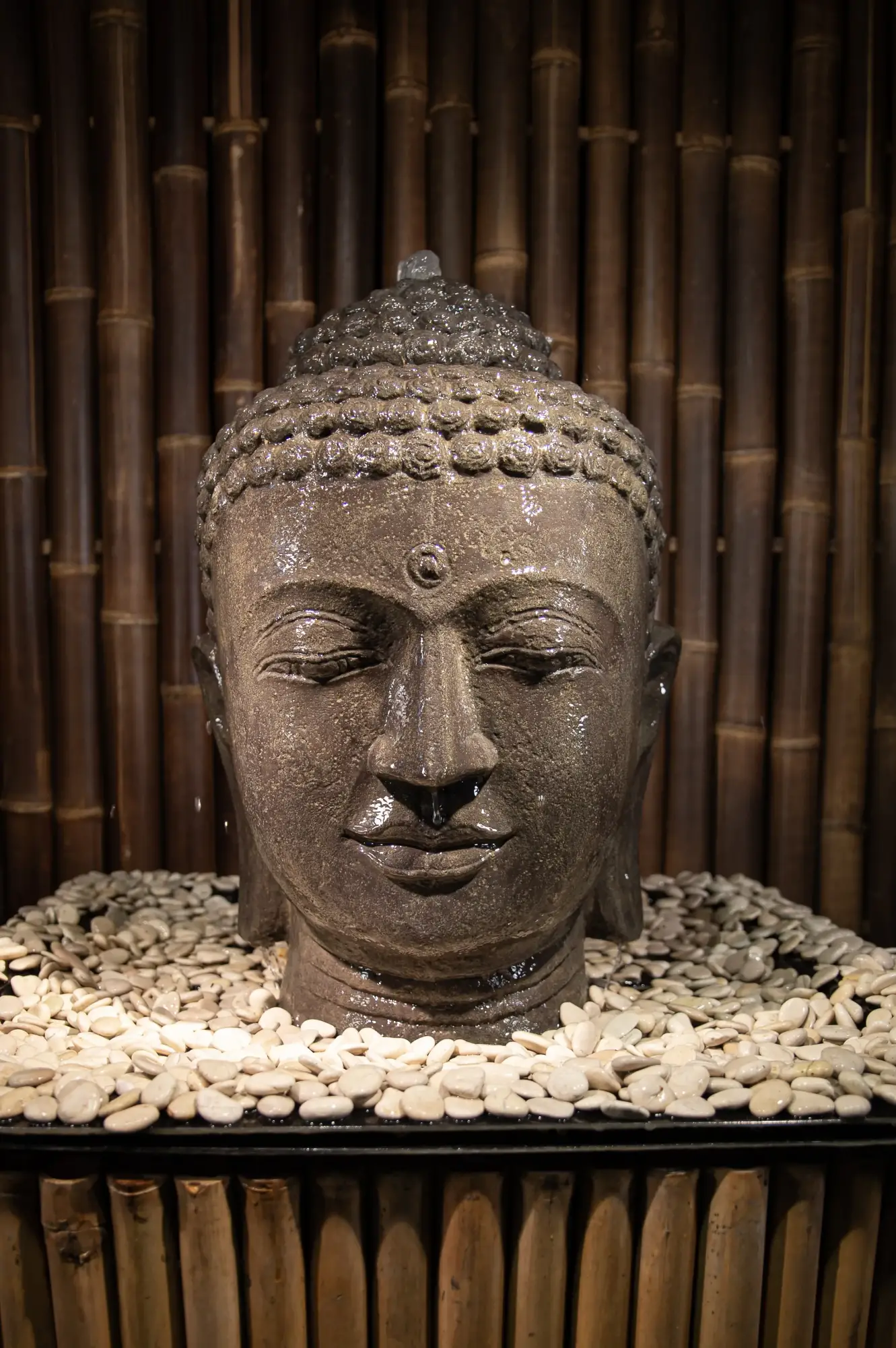Product image 4 of the product “Buddha head as a water feature, 50 cm H ”