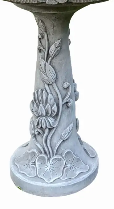 Artikelbild 6 des Artikels “Rinjani - Sockel, verjüngt, mit Lotus-Motiv, Ø 24cm, 52cm H | Steinguss “